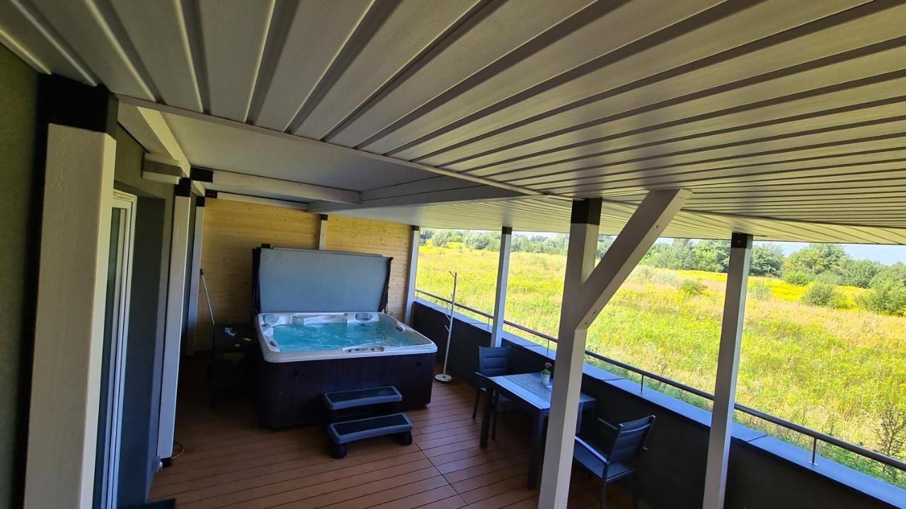 Apartament - Jacuzzi رشيشوف المظهر الخارجي الصورة